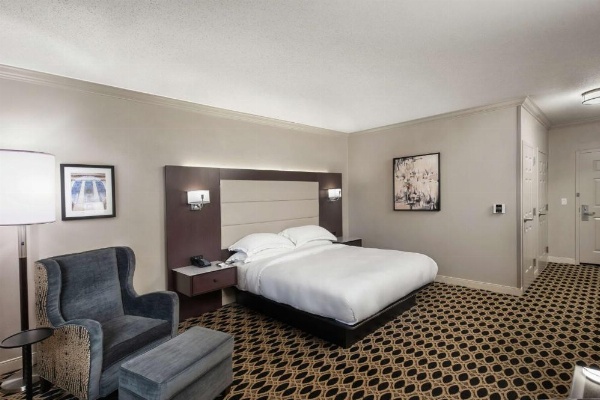 Hilton Columbia Center image 21